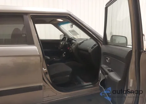 2010 Kia Soul + z USA, uszkodzony, nr VIN KNDJT2A28A7141687